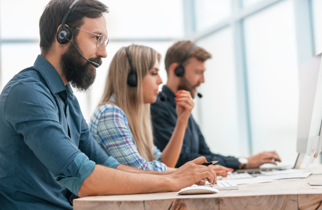 Kundenservice als Umsatzmotor – warum Support über Wachstum entscheidet 1 umsatzbooster kundeservice support greyhound kNHqzH